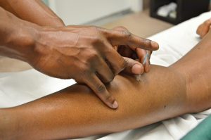 4 Tratamentos Que São Mais Oferecidos Numa Clínica De Fisioterapia