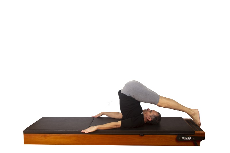 Exercício en pilates mat
