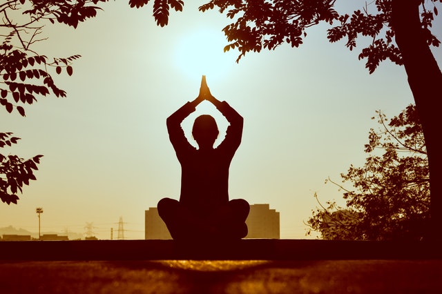 Você Sabe Qual A Importância Do Pilates Para Quem Faz Meditação