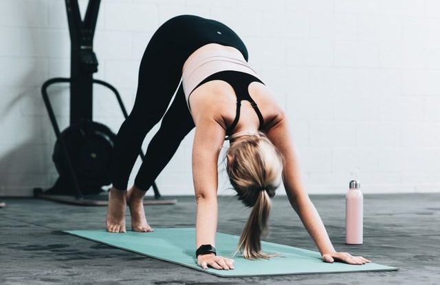 Exercícios de pilates que combatem a osteoporose