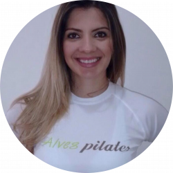 Radhija-Mussi Radhija Mussi é especialista em pilates para terceira idade